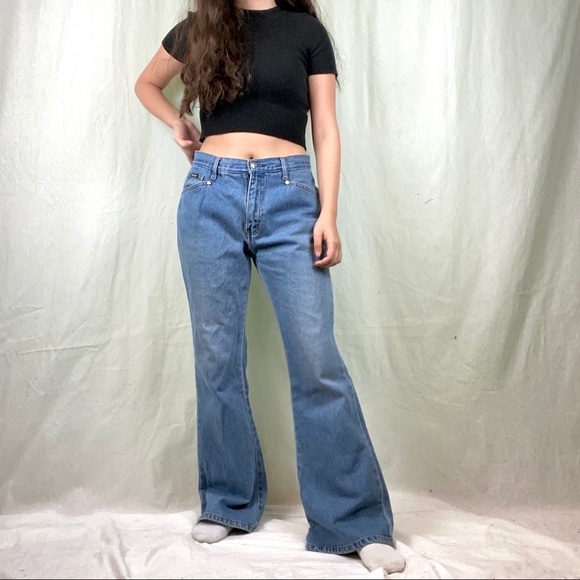 HIGH-WAISTED VERSACE FLARED MOM JEANS! 🔥🔥🔥 - Picture 4 of 12